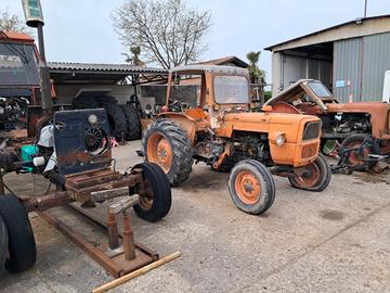 Trattore fiat 615 trattore fiat 640 ricambi usati