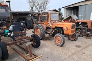 Trattore fiat 615 trattore fiat 640 ricambi usati