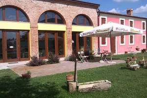 Azienda agricola con Agriturismo