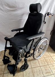 Carrozzina polifunzionale Rea Clematis Invacare