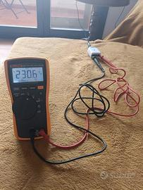 FLUKE 114