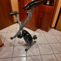 Cyclette pieghevole