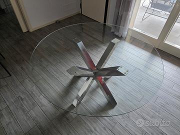 Tavolo rotondo in vetro con gambe cromate