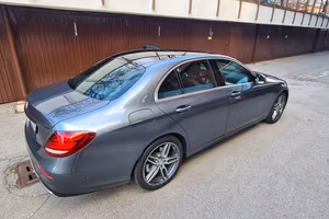 Mercedes Classe E 350D AMG Line