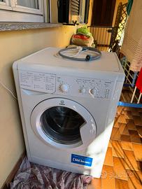 Lavatrice Indesit 8kg