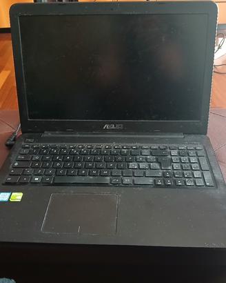 PC Portatile Notebook Asus F556U, 699GB HDD 8GbRam