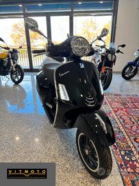 Vespa 125 Gts Super KM 0