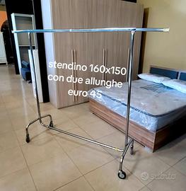 STENDER PER ABITI