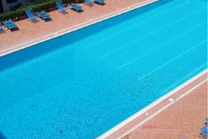 Baia Domizia Centro villino con piscina