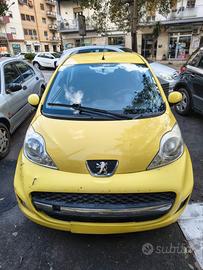 Peugeot 107
