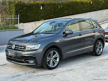 VOLKSWAGEN Tiguan 2.0 TDI Sport BMT R-LINE