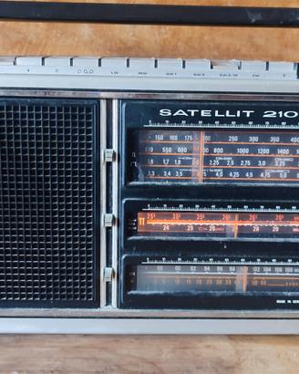 Radio Grunding Satellit 2100