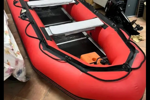 Gommone paiolato motorizzato