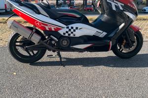 Yamaha Tmax 500 personalizzazione unica