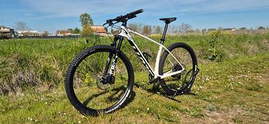 Mtb Scott Scale 930 White 2023 taglia L