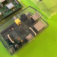 Raspberry pi prima versione + Raspberry pi v3