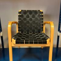 Poltrona mod 45 di alvar aalto per artek