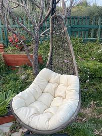 Poltrona sospesa da giardino e terrazzo