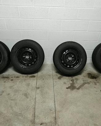 pneumatici invernali 205 60 R16 92H
