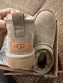 Stivali UGG TG37