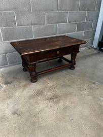 Tavolino in legno d’epoca arte povera vintage