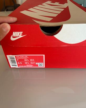 Nike dunk low