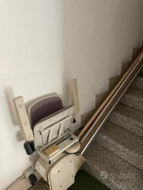 MONTASCALE ELETTRTICO PER DISABILI