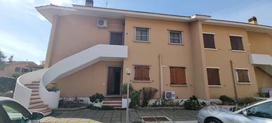 Abitazione al piano terra con cortiletto