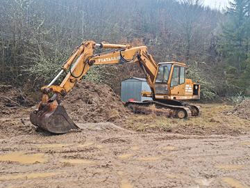 Escavatore fiat allis fe20 con martellone 20 ql