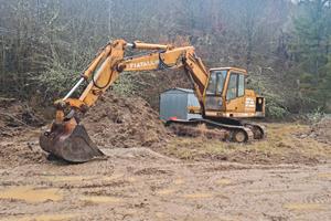 Escavatore fiat allis fe20 con martellone 20 ql