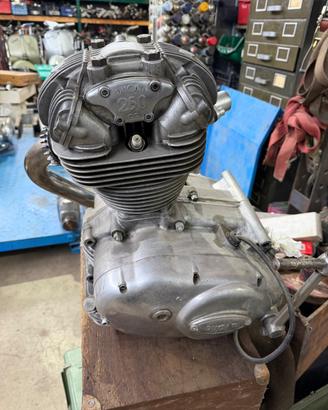 Motore Ducati scrambler 250