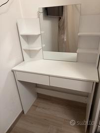 Toeletta con specchio