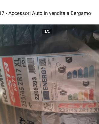 Gomme 235/45  R17