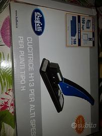 CUCITRICE A LEVA BUFFETTI nuova mai usata