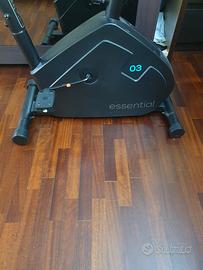 cyclette essential 03