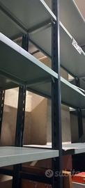 Scaffalatura in metallo ad altissimo sostegno con