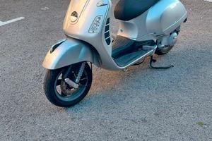 Vespa GTS 250 I.E. 2009