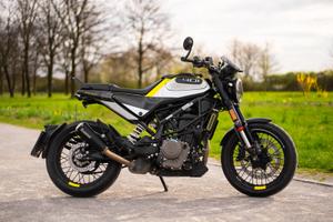 Husquarna Svartpilen 401 - Motoretta