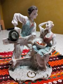 coppia innamorati, sopramobile ceramica