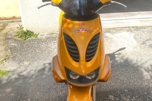 Scooter Aprila SR Stealth