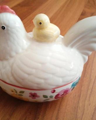 Gallina in ceramica con pulcino – Contenitore deco