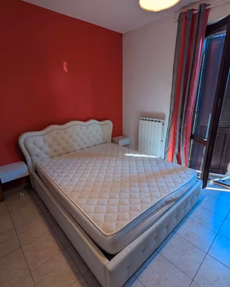 LETTO MATRIMONIALE CONTENITORE 160X190 E MATERASSO