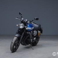 YAMAHA XJR 1300