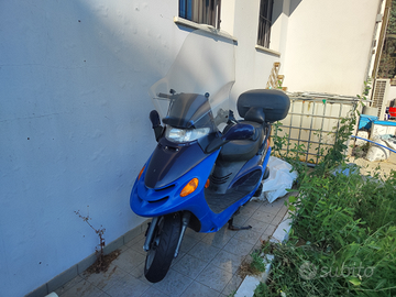 Scooter kimco dink 150lx