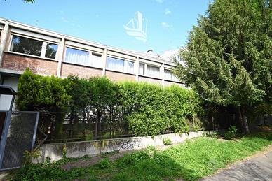 Bolzano: Attico da ristrutturare in posizio