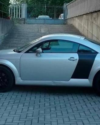 Audi tt mk1