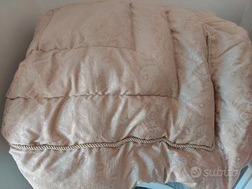 Trapunta Jaquard oro in vera piuma d'oca