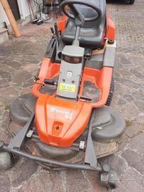 trattorino tagliaerba 