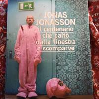 Il centenario che saltò dalla finestra e scomparve