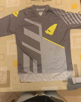 Tuta motocross